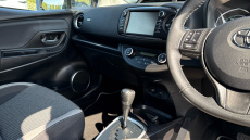 Toyota Yaris 1.5 Hybrid Y20 5dr CVT [Bi-tone] Hybrid Hatchback